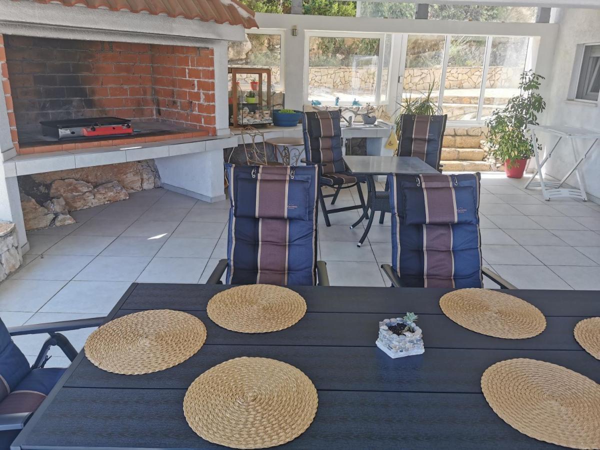 Luxury Apartment Prestige Villa Bellevue Vis Eksteriør billede