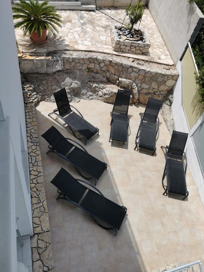 Luxury Apartment Prestige Villa Bellevue Vis Eksteriør billede