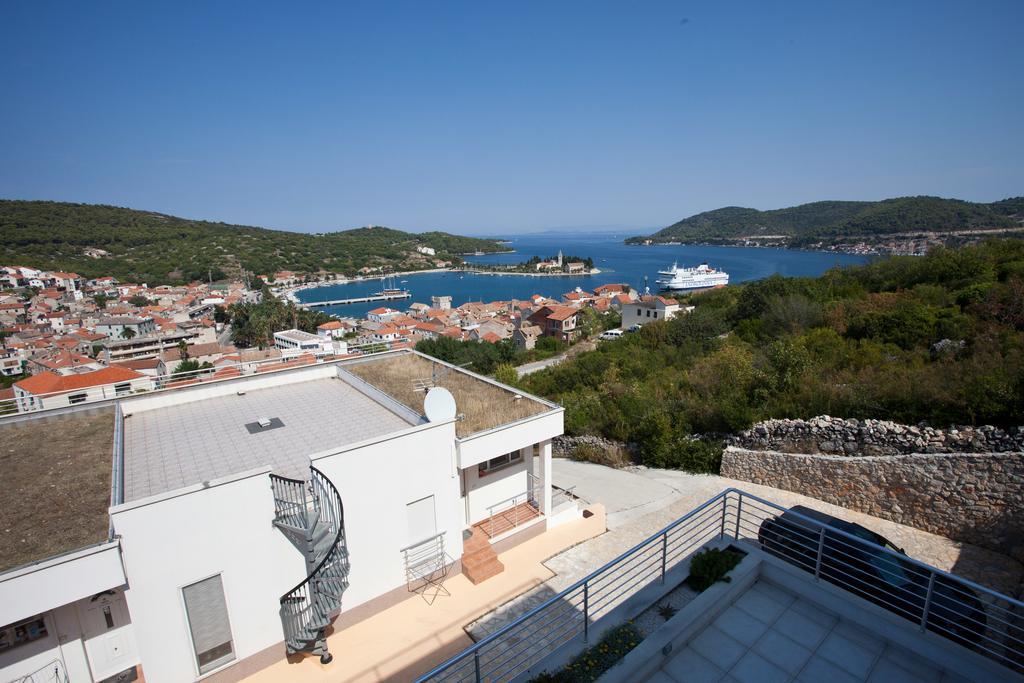 Luxury Apartment Prestige Villa Bellevue Vis Eksteriør billede
