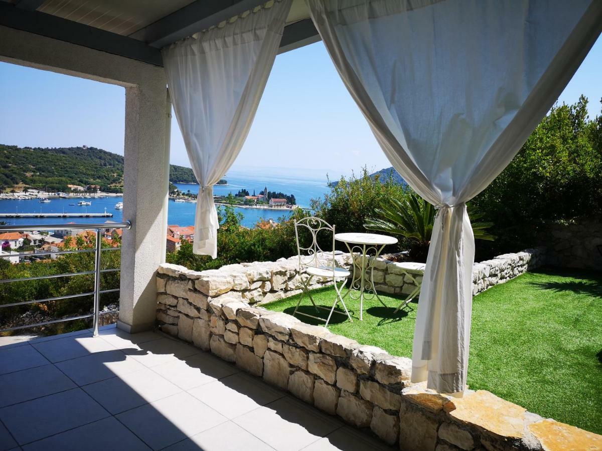 Luxury Apartment Prestige Villa Bellevue Vis Eksteriør billede